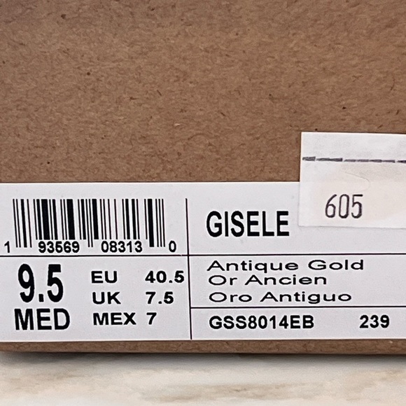 WOMEN'S Gentle Souls By Kenneth Cole Gisele Wedge Sandal, Antique Gold Metallic - Picture 9 of 12